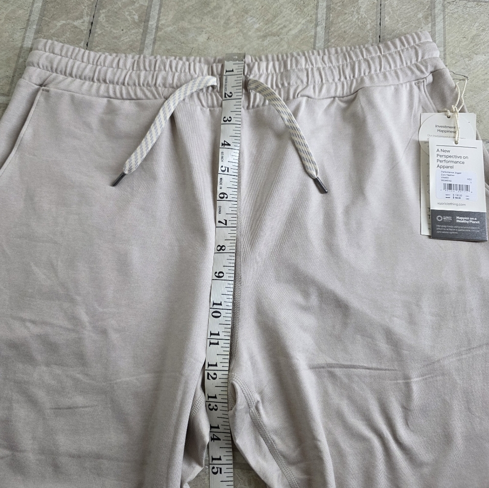 NWT VUORI WOMEN’S PERFORMANCE JOGGER - Picture 6 of 9